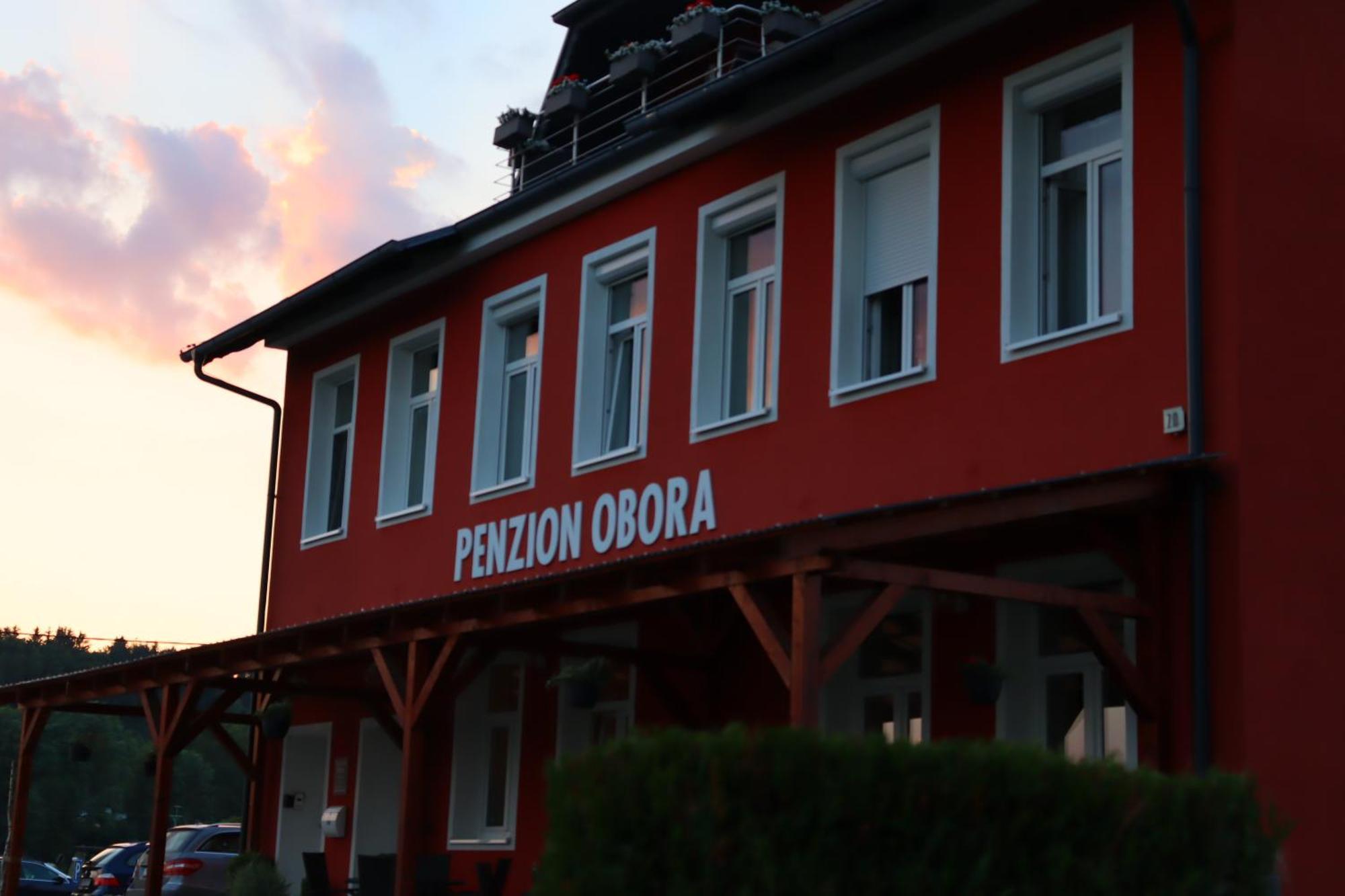 Penzion Obora Tachov  Luaran gambar